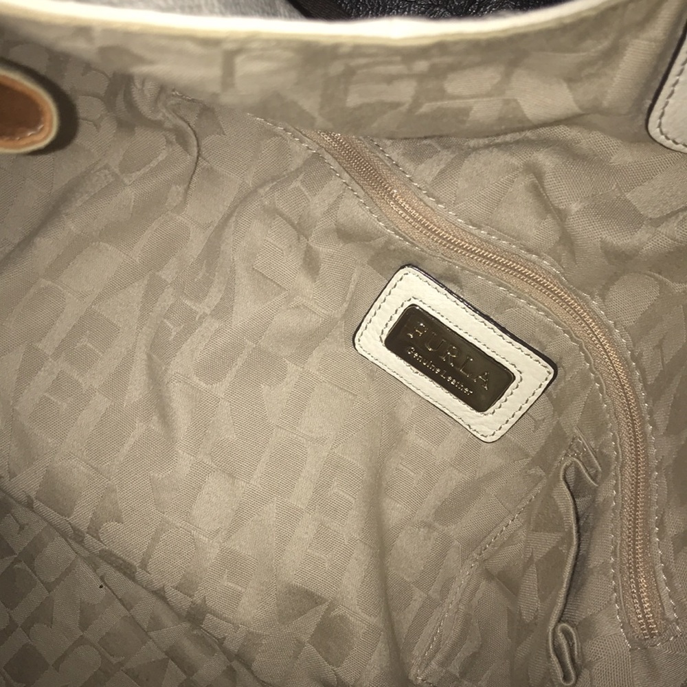 FURLA - White and Brown Leather Hobo Bag - Picture 4 of 9
